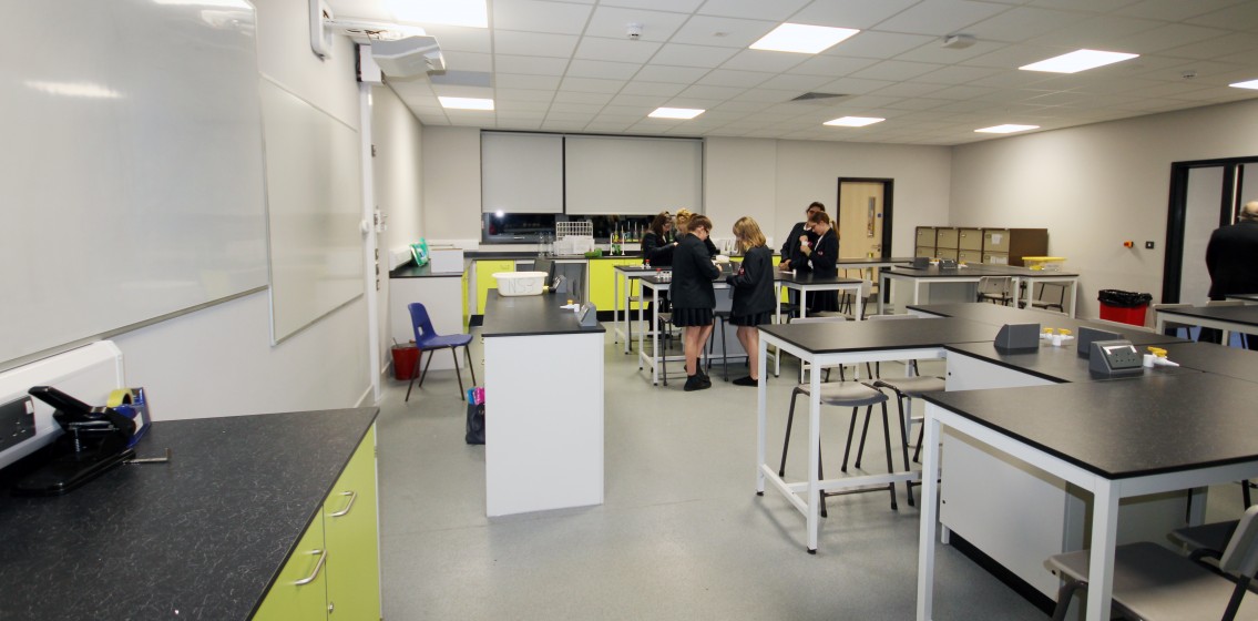 Dover Grammar School for Girls image 8