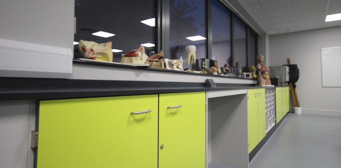 Dover Grammar School for Girls image 5