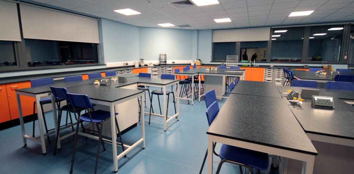 Dover Grammar School for Girls image 6