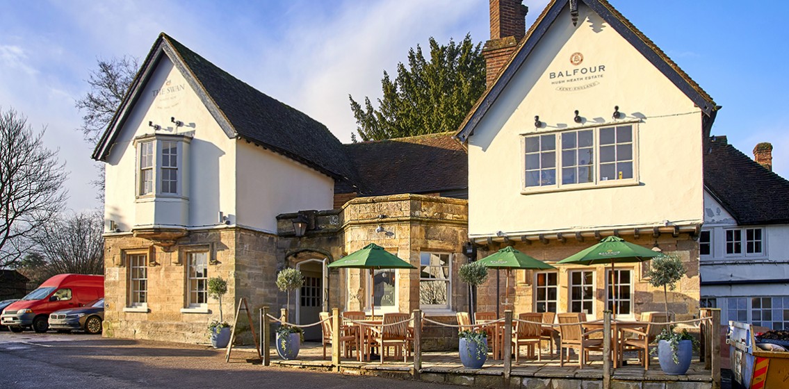 The Swan, Forest Row image 1